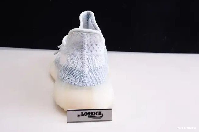 350 FW3043 White Adidas V2 Yeezy Boost Cloud 0607